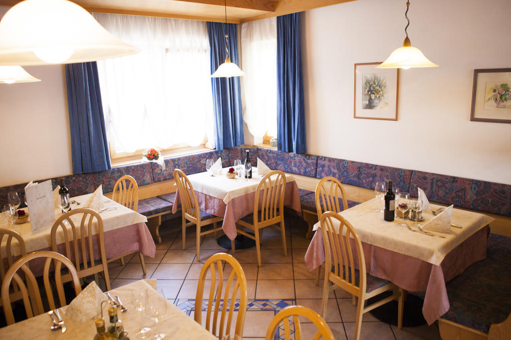 Gasthaus Abram Ora / Auer المظهر الخارجي الصورة